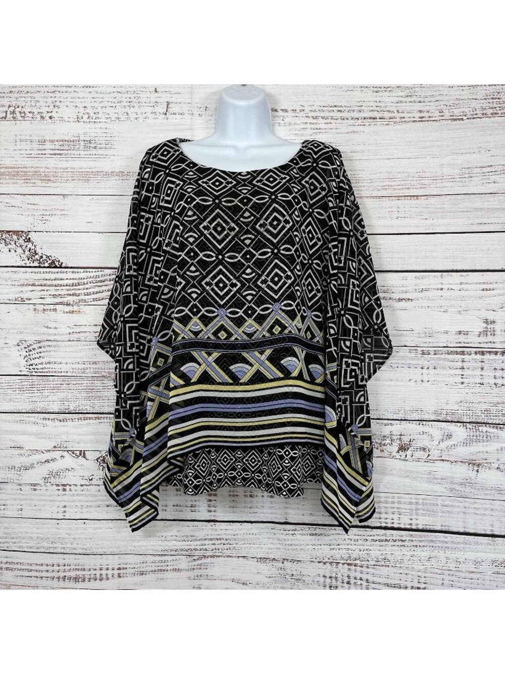 JM Collection Black Purple Geometric Lined Kimono Sleeve Blouse